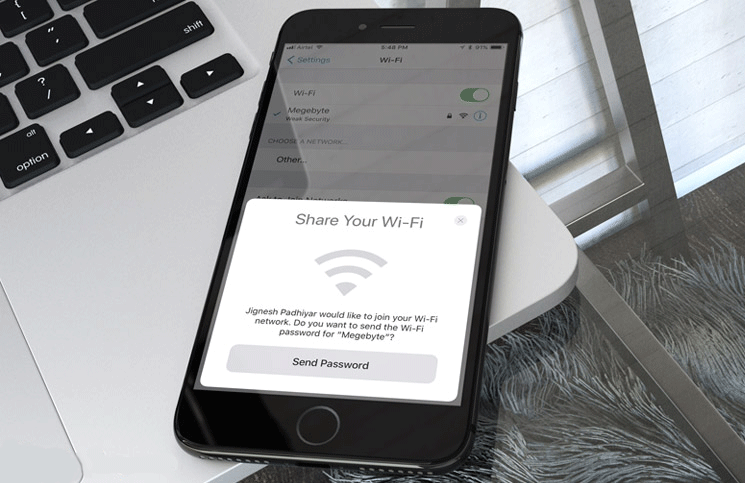 چگونه پسورد وایفای را در iOS 11 با دوستان به اشتراک بگذاریم؟